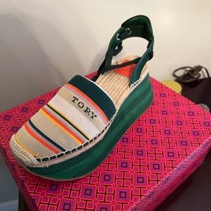 Tory Burch Daisy lace up platform trainer - tech knit